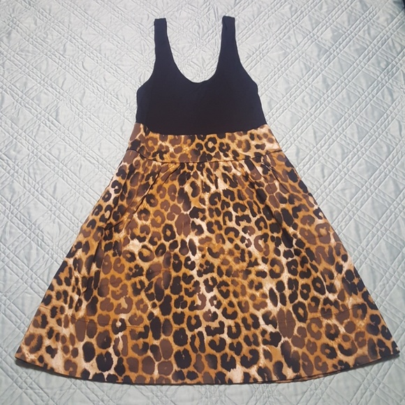 Express Dresses & Skirts - Leopard print dress with pockets